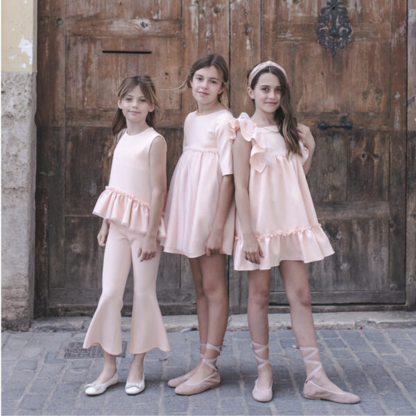 conjunto de pantalon niña ceremonia de la firma española moda infantil eve children verano 2024