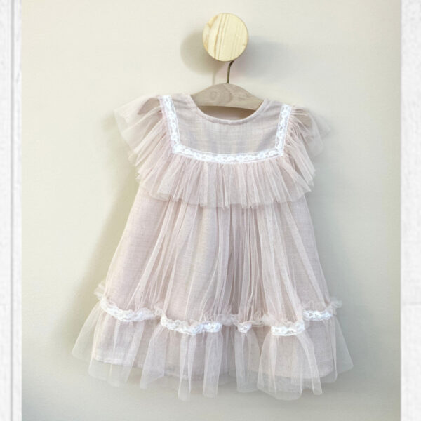 vestido ceremonia tul rosa , firma española de moda infantil eve children verano 2024