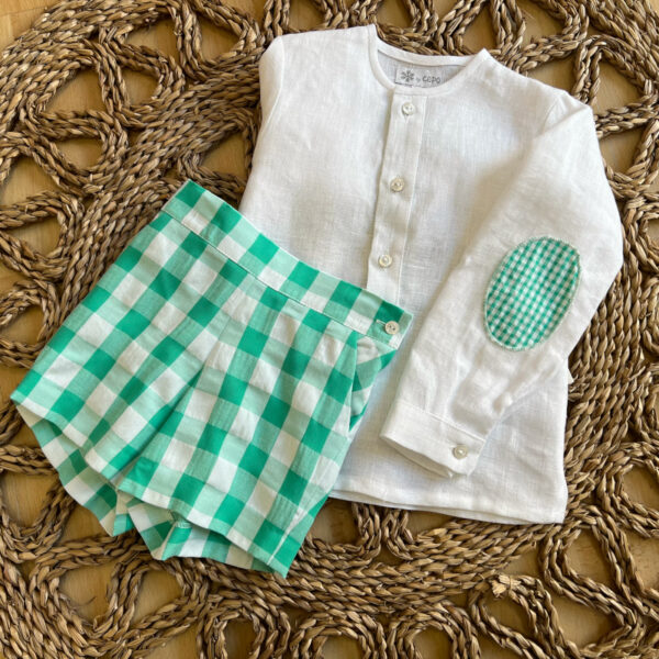 conjunto niño camisa blanca y short bermuda cuadros grandes verdes la peppa verano 2024