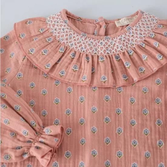 camisa niña engomada gasa florecita geométrica, mi c anesu, invierno 2025