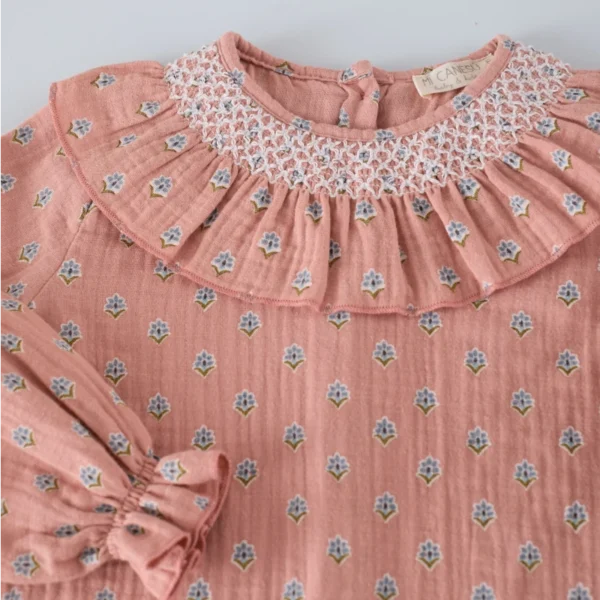 camisa niña engomada gasa florecita geométrica, mi c anesu, invierno 2025
