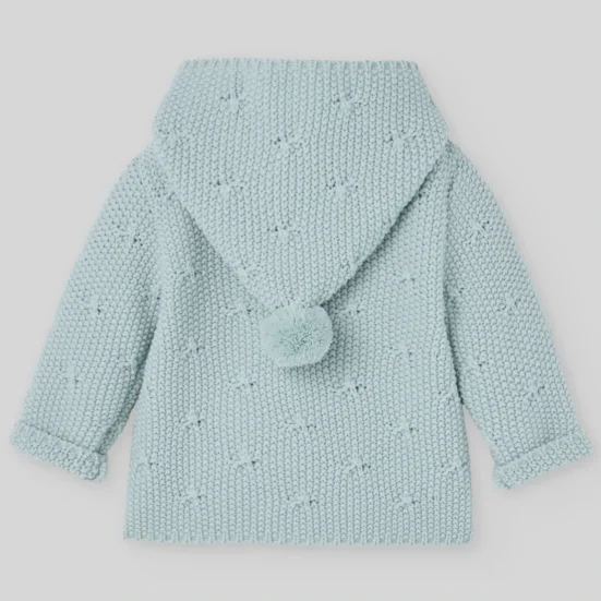 ABRIGO CAPUCHA VERDE MINT SEMILA, POMPONES, PAZ RODRIGUEZ, INVIERNO 2025