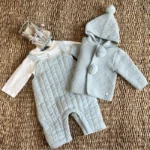 conjunto peto guata y body, paz rodriguez invierno 2025