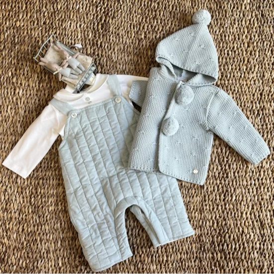 conjunto peto guata y body, paz rodriguez invierno 2025