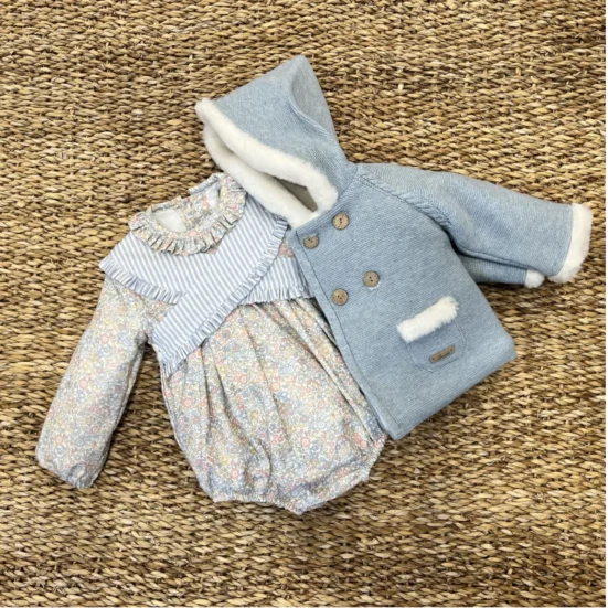 pelele liberty unisex tonos pasteles, chaqueta trenka celeste martin aranda forrado interior