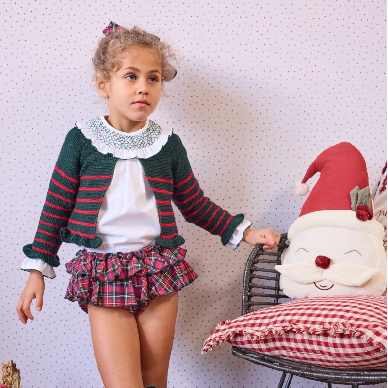la-martinica-conjunto-niña-hilton-cuadro-escoces conjunto niña hilton braga volantes escoces, la martinica invierno 2025, moda infantil española