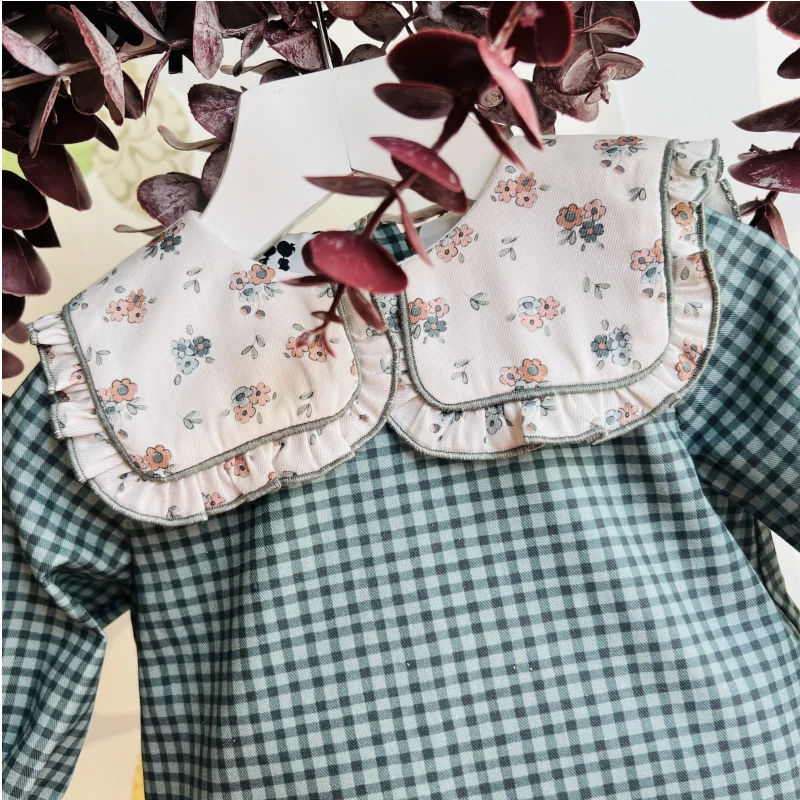 la-martinica-pelele-vichy-petit-flowers pelele vichy petit flowers, la martinica, invierno 2025, moda infantil española