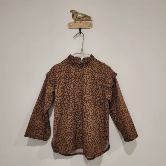 blusa print niña marron mia lia, invierno 2025, moda infantil española