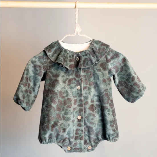 pelele camuflaje mia lia invierno 2025, moda infantil española
