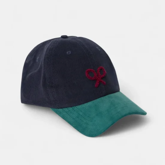 gorra bicolor pana raqueeta silbon invierno 2025